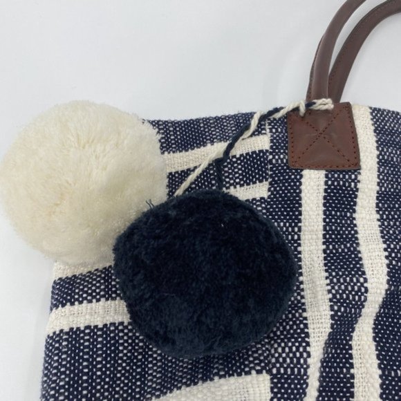 Crown & Ivy Women's Tote Bag Blue Ivory 100% Cotton Shopping Gym Beach - Picture 4 of 12